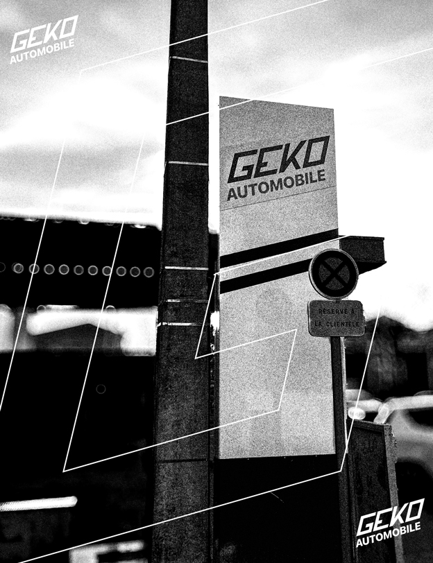 Enseigne verticale du garage automobile.
